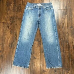 BKE 67 Men’s Jeans Austin Light Wash Straight Leg USA Made Cotton Size 36 Reg
